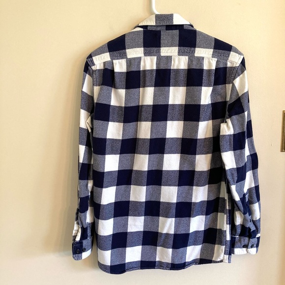 L.L. Bean Shirt - Picture 3 of 6